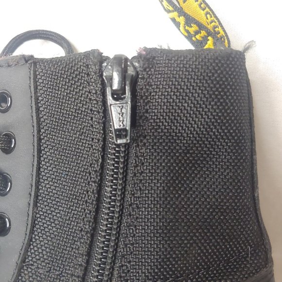 Dr Martens AirWair Combs Juinior Youth Size US 3 UK 2 EU34 Boots Black Canvas - Picture 14 of 16